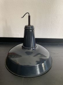 Lampe vintage 1940 suspension gamelle émaillé marine - 47 x 