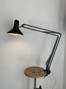 Lampe vintage 1960 d'architecte Luxo L1 noire - 80 cm