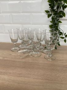 Set de 9 verres à vin blanc