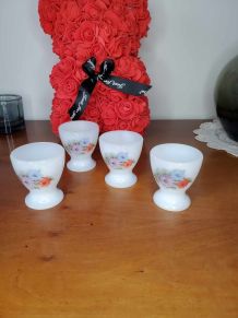 Lot de 4 coquetiers Arcopal