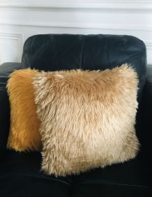 Coussin moumoute vintage