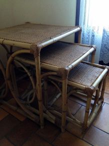 Tables gigogne en rotin vintage