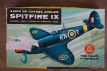 Maquette avion de chasse SPITFIRE IX