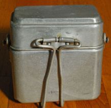 Ancienne cantine lunchbox