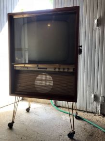 TV Philips année 50