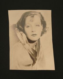 Photo portrait de Greta Garbo par le Studio G.L Manuel Frère