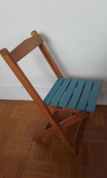 Paire de chaises en bois enfants
