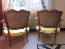 2 fauteuils bas anciens