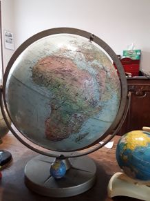 Globe terrestre de marque Replogle Globes