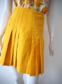 Mini jupe plissée jaune moutarde Mod GoGo vintage 70's