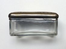 Boîte à savon ancienne métal et verre