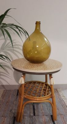 Table d'appoint vintage rotin relookée Darma