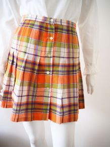 Mini jupe trapèze plissée motifs tartan  boutonnée 70's