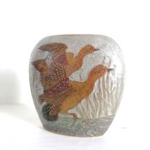 Vase en laiton cloisonné aux canards, vers 1900 