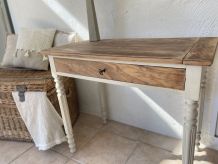 Magnifique petit bureau ou table vintage 