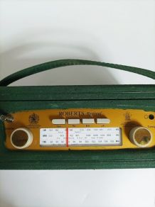 Poste Radio Roberts Revival vintage 1950/60 analogique AM/FM