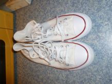 baskets converse all star ( taille 10 )
