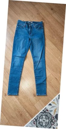 Levi's 310 shaping super skinny W28L30