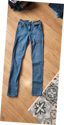 Levi's 721 high rise skinny W27L32