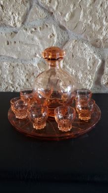 Service complet à liqueur en verre rose