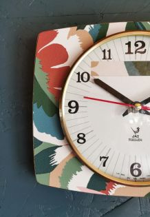 Horloge vintage pendule murale silencieuse rectangulaire Jaz