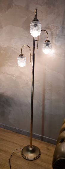 lampadaire chrome or 1960 a 70   abat jour verre moulé 166x4