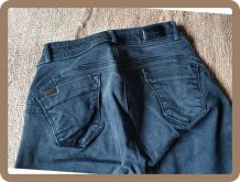 Jeans noir délavé Salsa Wonder (W24) en très bon état