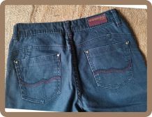 Jeans bleu Bonobo modèle Roma (T36) en très bon état