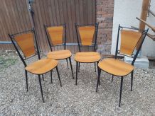Ensemble table et chaises 