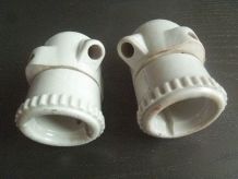 2 douilles  porcelaine blanche  , vintage