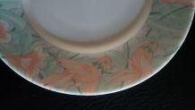 6 assiettes Arcopal blanches motifs rose et bleu