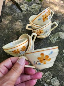 Lots 8 tasses vintage