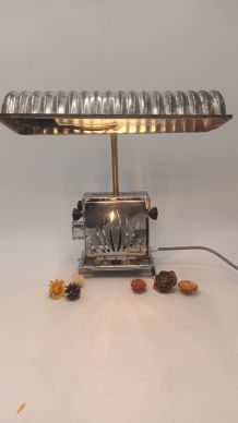 Lampe industrielle, Detournement d'objet