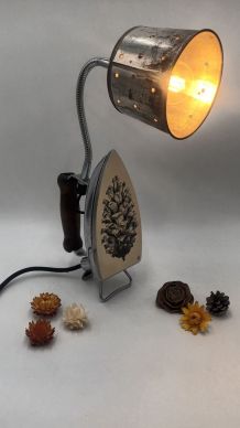 Lampe industrielle, Detournement d'objet