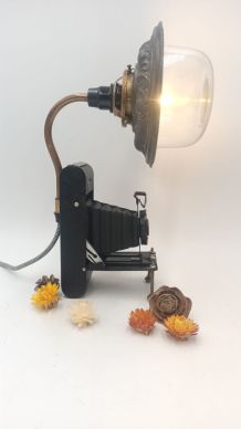 Lampe industrielle, Detournement d'objet