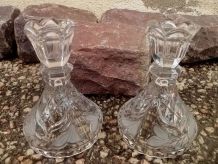 duo de bougeoirs  en verre moulé, vintage