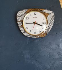 Horloge formica vintage pendule murale silencieuse "Kiplé"