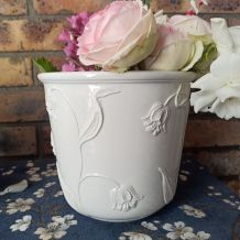 Cache pot vintage en céramique "danse du muguet"