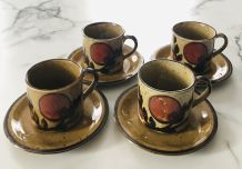 Tasses et soucoupes vintage