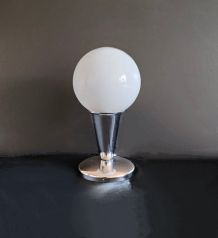 lampe globe opaline