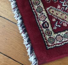 Petit tapis Moyen Orient vintage