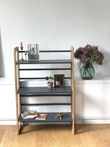 Etagère de bouquiniste vintage