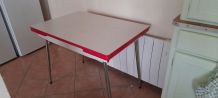 Table formica