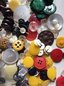 Gros lot de boutons vintage 