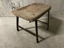 Tabouret bas industriel