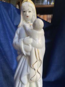 Vierge à l'enfant porcelaine RARE s. XIX 