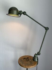 Lampe vintage 1960 Jielde 2 bras verte d'origine - 100 cm