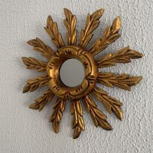 Miroir vintage 1960 soleil bois sculpté feuille d'or - 27 cm