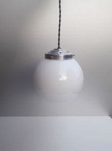 Suspension vintage - Globe opaline blanche - 1950