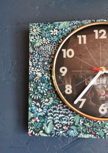 Horloge vintage pendule murale silencieuse Jaz fleurs